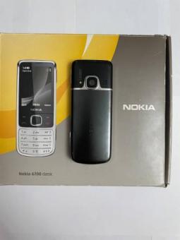 Nokia 6700 klassik