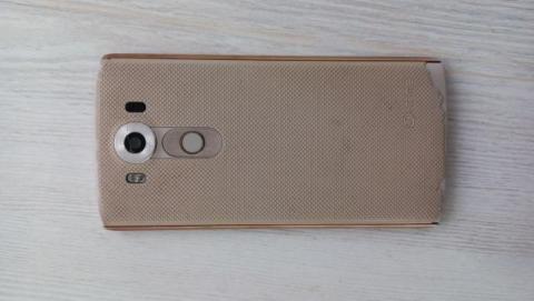 LG v10 xolati yaxshi